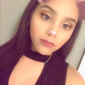 Meet your Posher, Yazmin